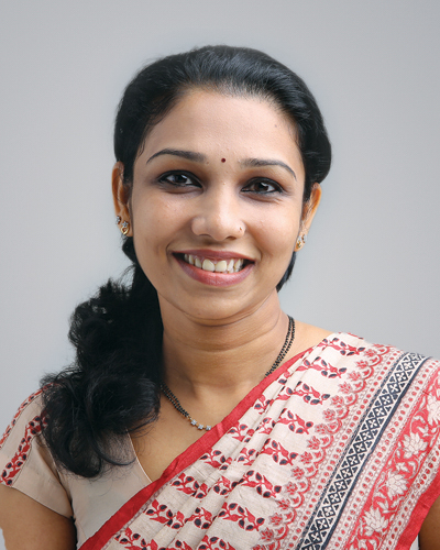 Dr. Anuradha Kakkanatt Babu - lady skin specialist in Kochi