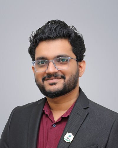 Dr Muhammed Nasweef M Orthopaedics Kottakkal Aster Hospital