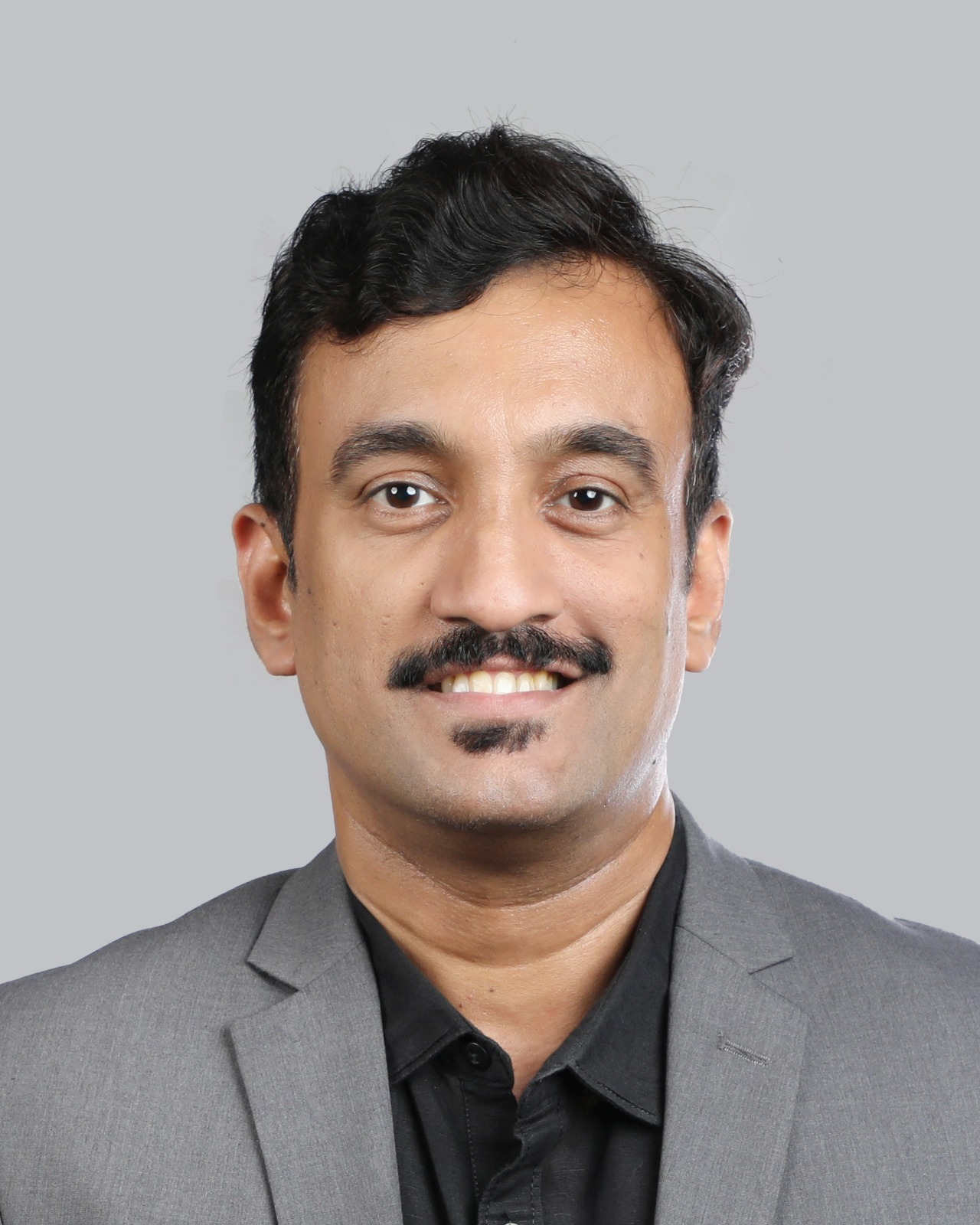 Dr. Gireesh G N