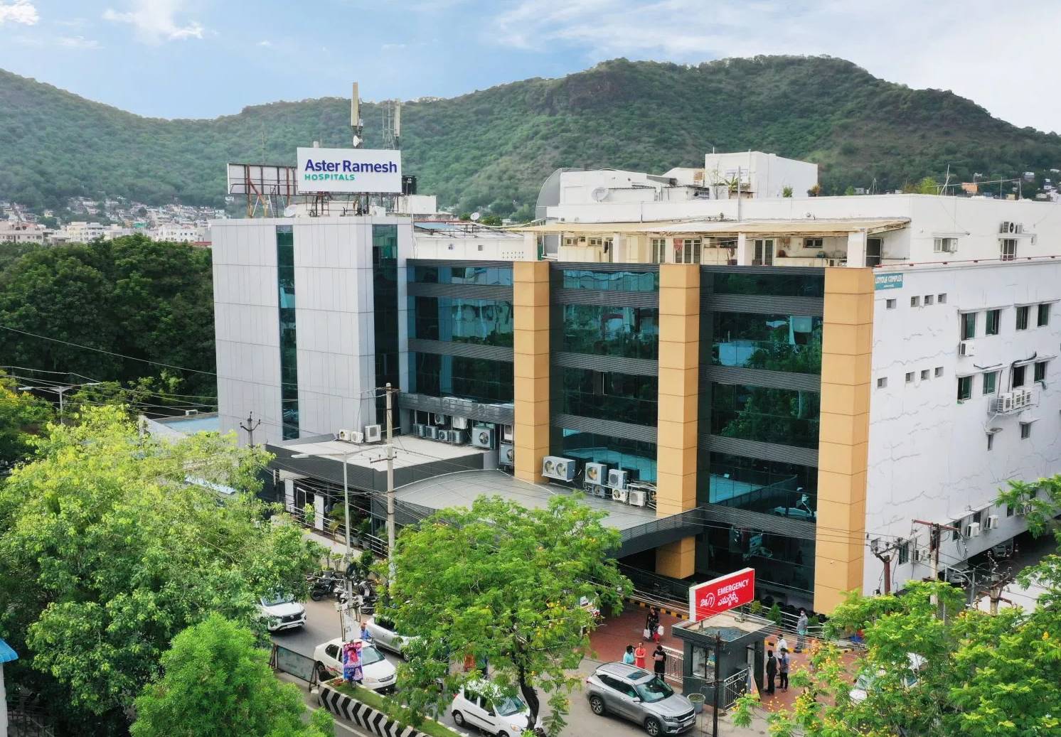 Ramesh Hospital Vijayawada main branch