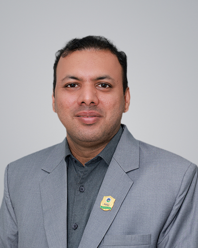 Dr Abhinand