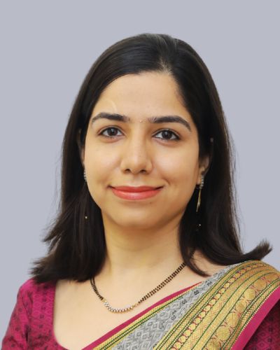 Dr. parul raina
