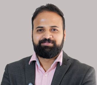 Dr. Karthik 