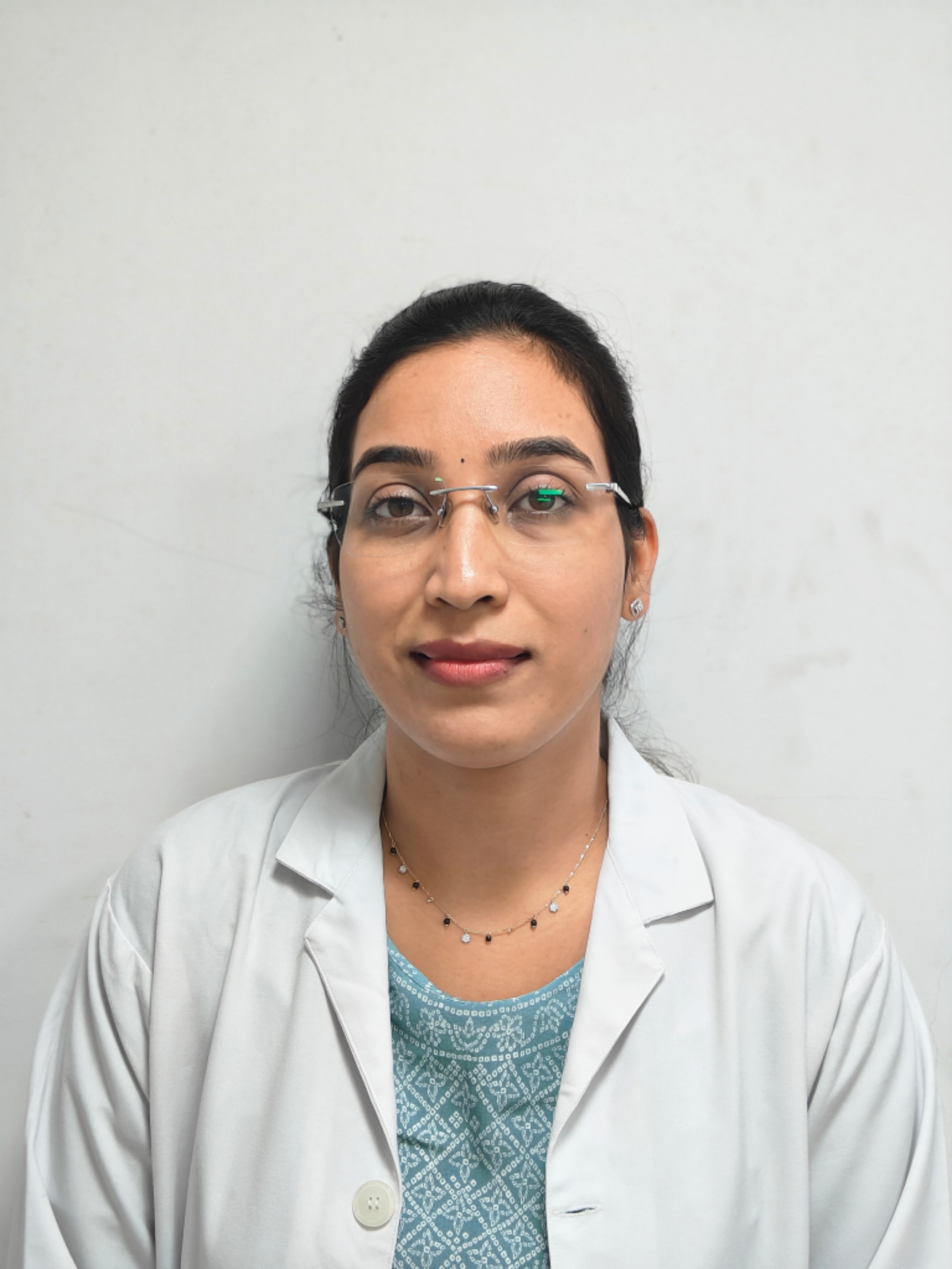 Dr.Priyadarshani gholap