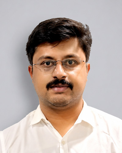Dr Harshith B R