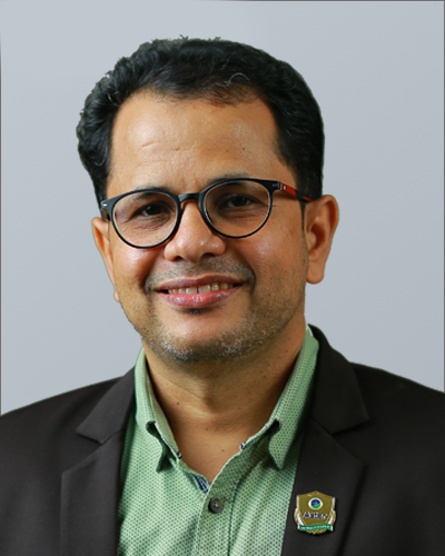 Dr Abdul Hakeem M