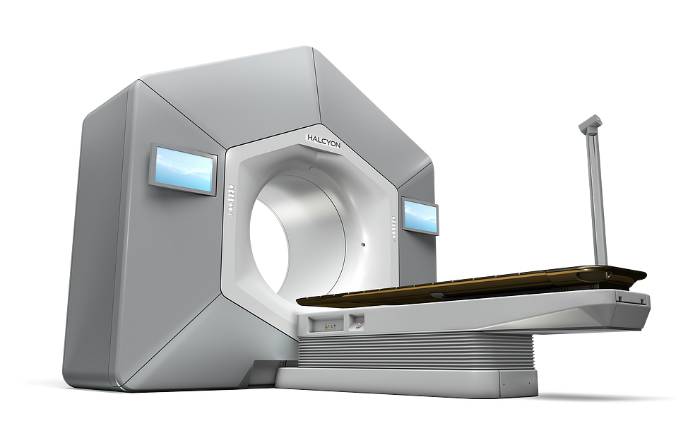 Aster Aadhar Hospital Cancer Treatment Equipment Linac in Kolhapur