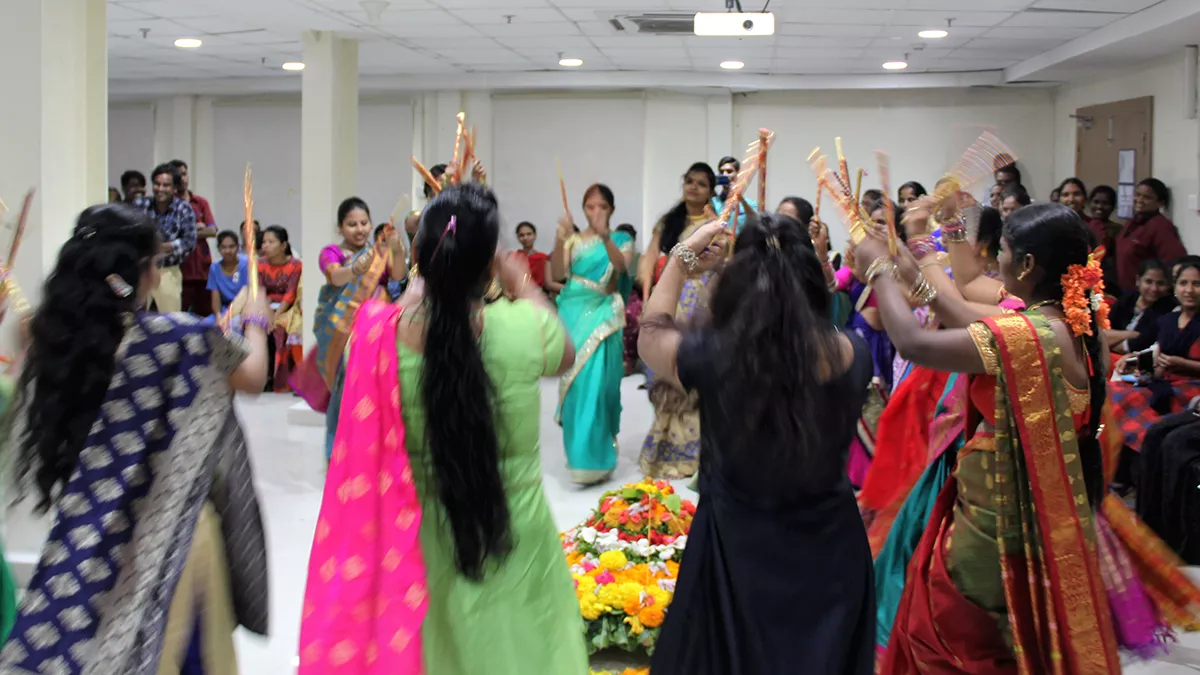 Bathukamma Celebrations 1200x675 4