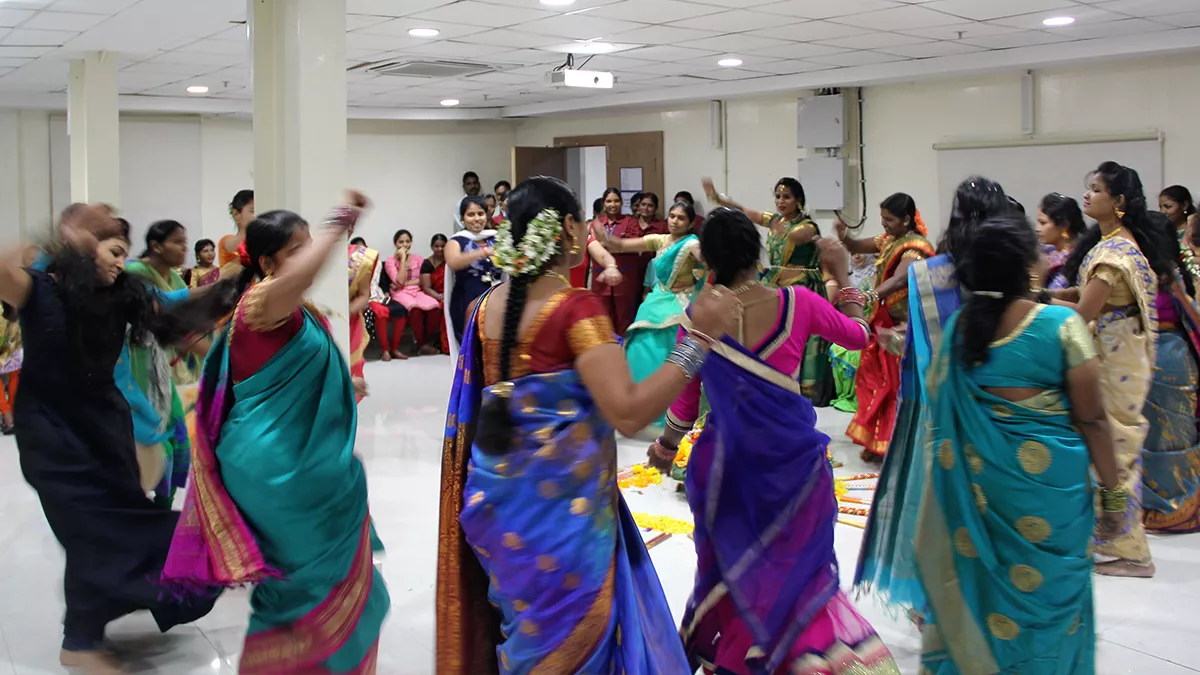 Bathukamma Celebrations 1200x675 5