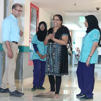 Lekha-with-Dr-Suresh-and-Nurses-main