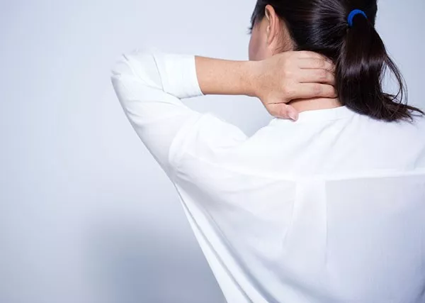 how to avoid neck pain
