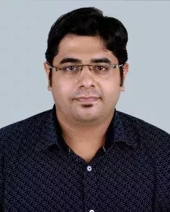 ezgif.com-webp-to-jpg (39).jpg Dr. Vimal Koshy Thomas