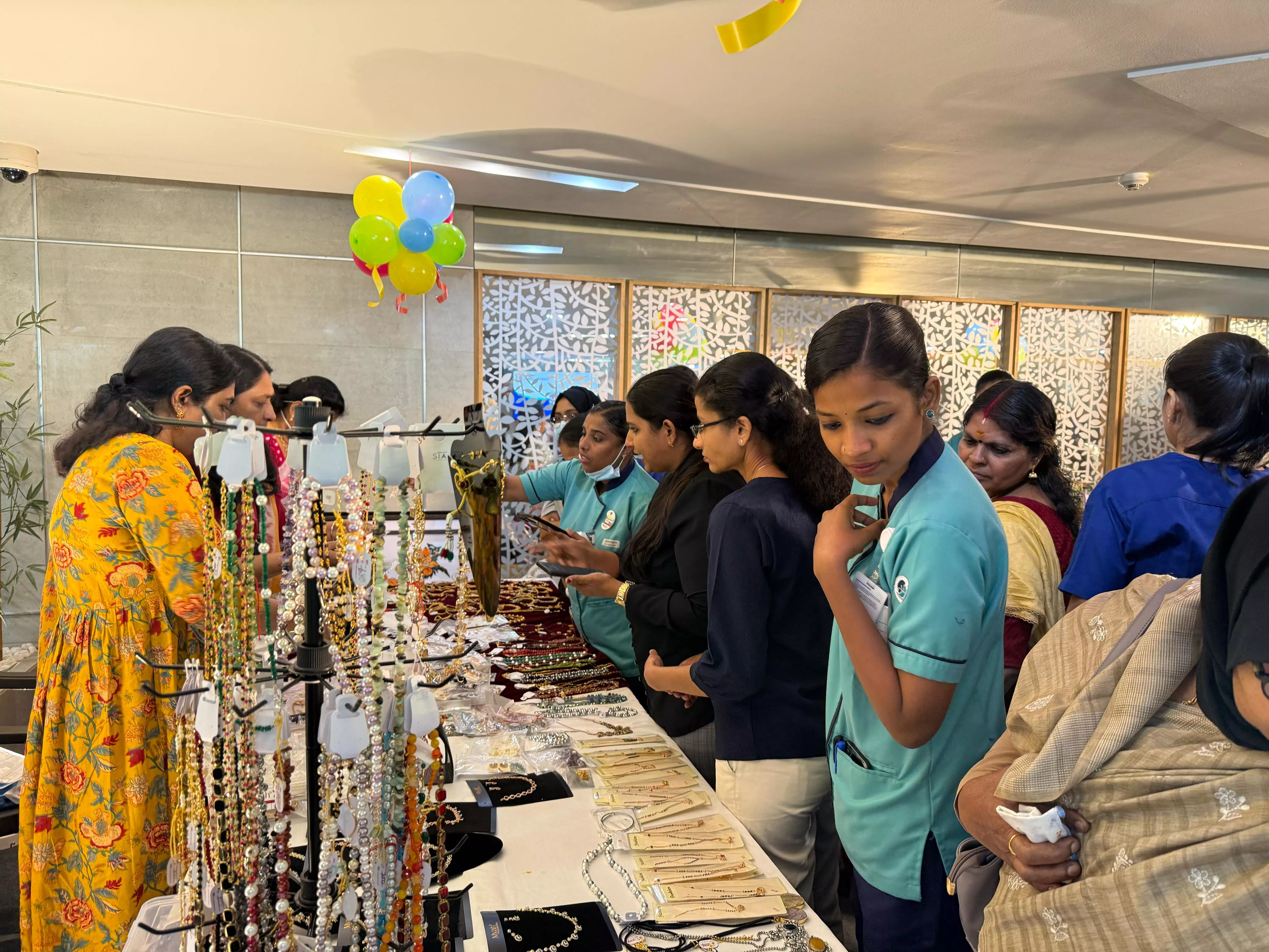 Art Exhibition &amp; Sale By Kidney Transplant Recipients and Dialysis Patients