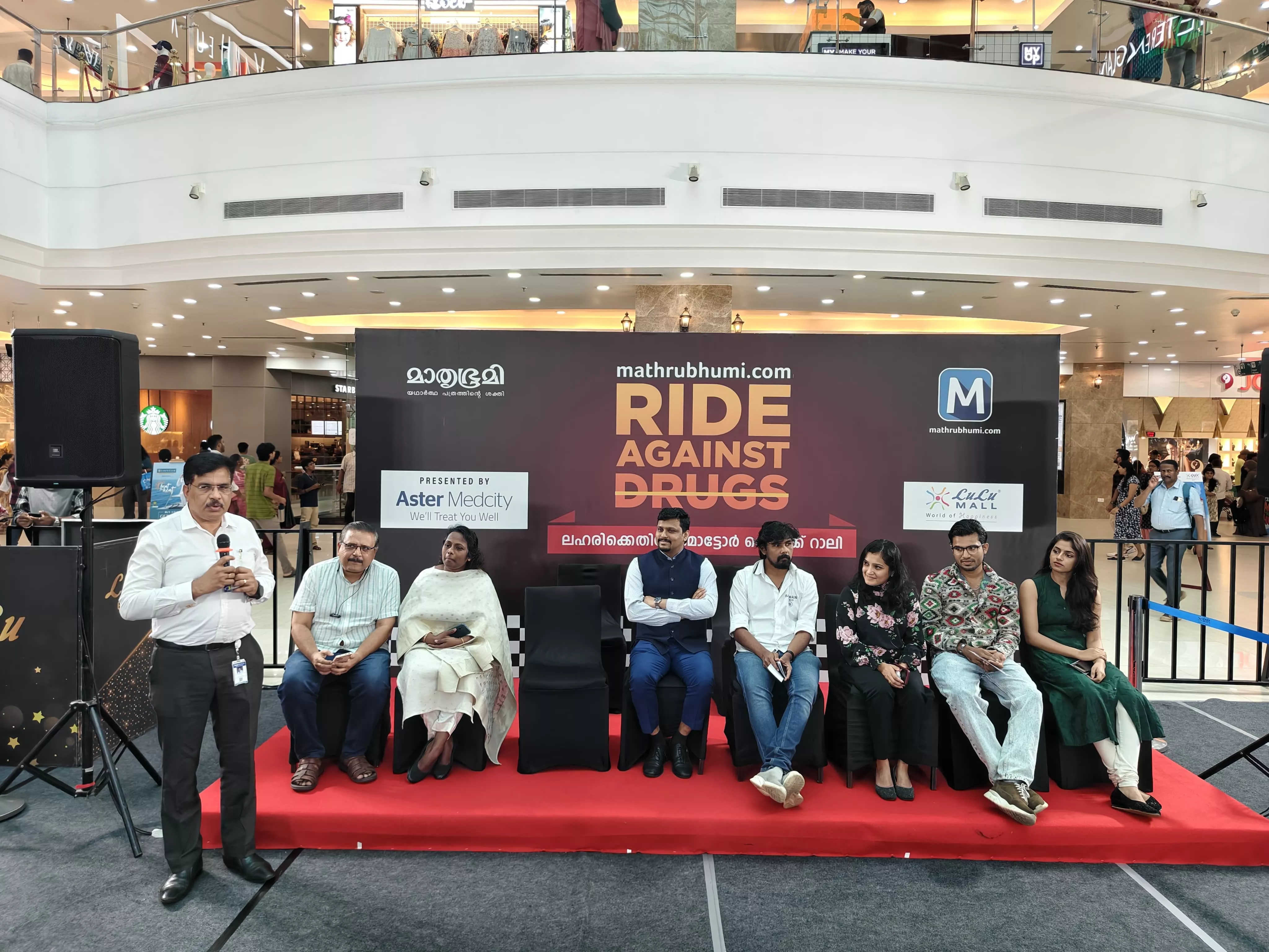 Bike Ride Against Drugs: Aster Medcity Leads the Charge for a Tobacco-Free Future