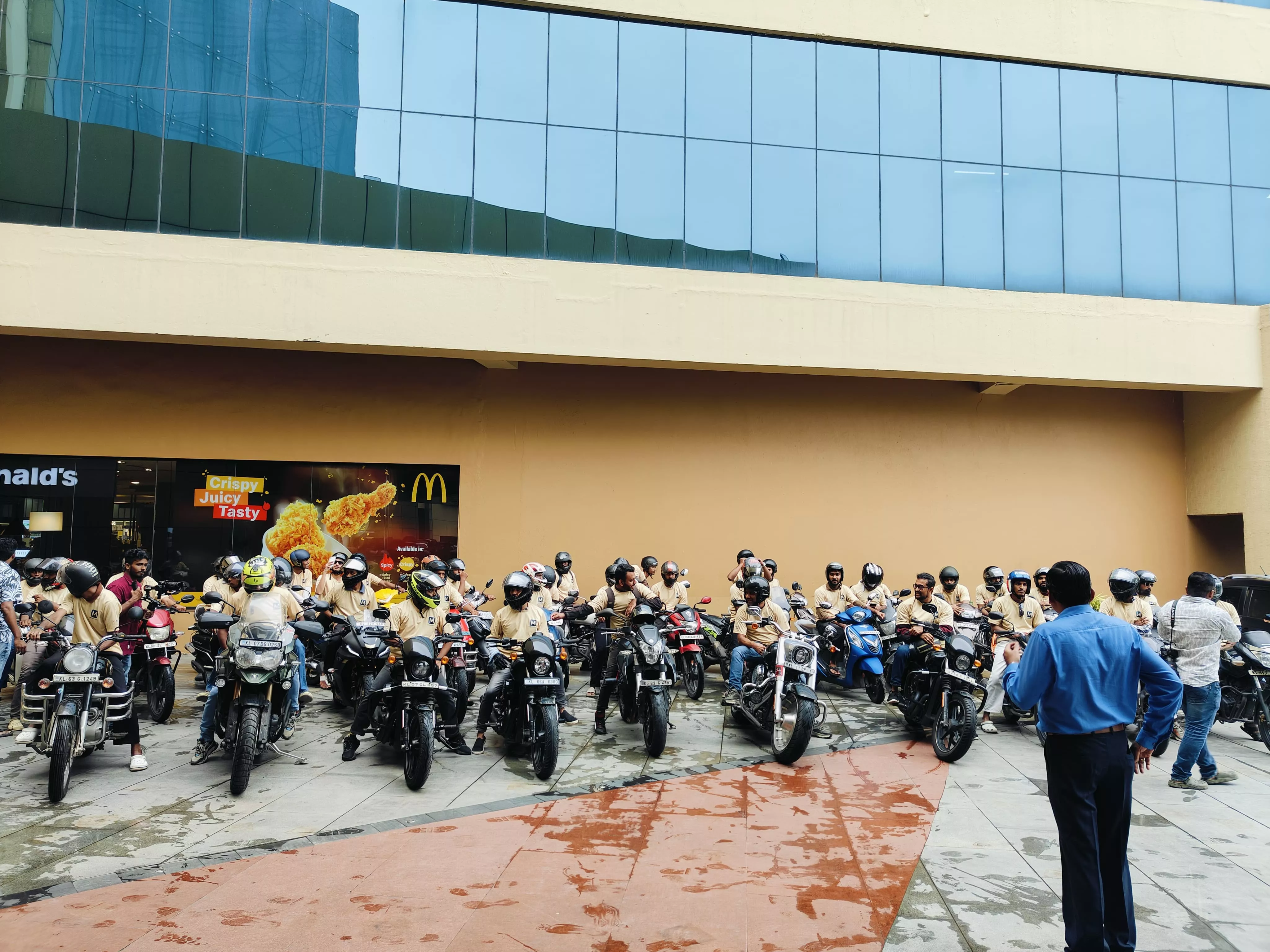 Bike Ride Against Drugs: Aster Medcity Leads the Charge for a Tobacco-Free Future