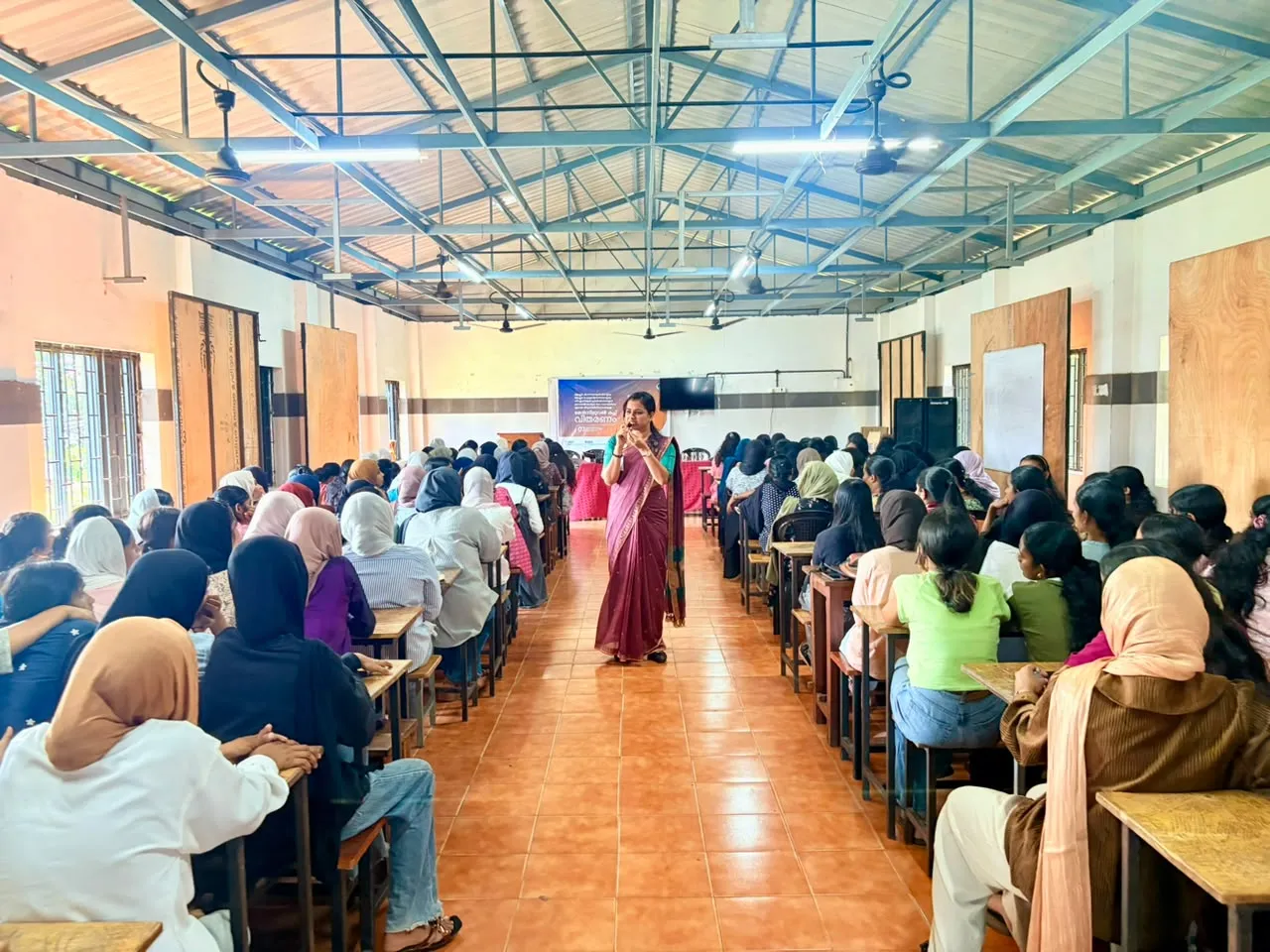 Aster MIMS Kottakkal Distributes Free Menstrual Cups to College Students
