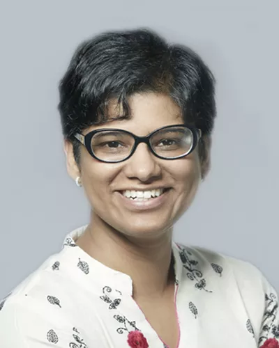 Dr. Mayuri Rajapurkar.jpg Dr