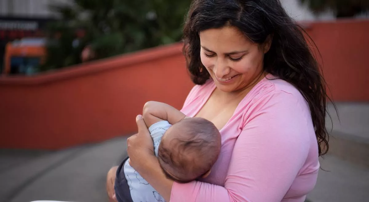 10 benefits of breastfeeding for the mother and the baby